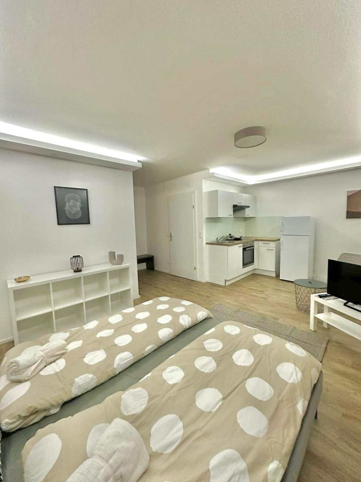 Ar Living Vienna Klosterneuburger Studios Buitenkant foto